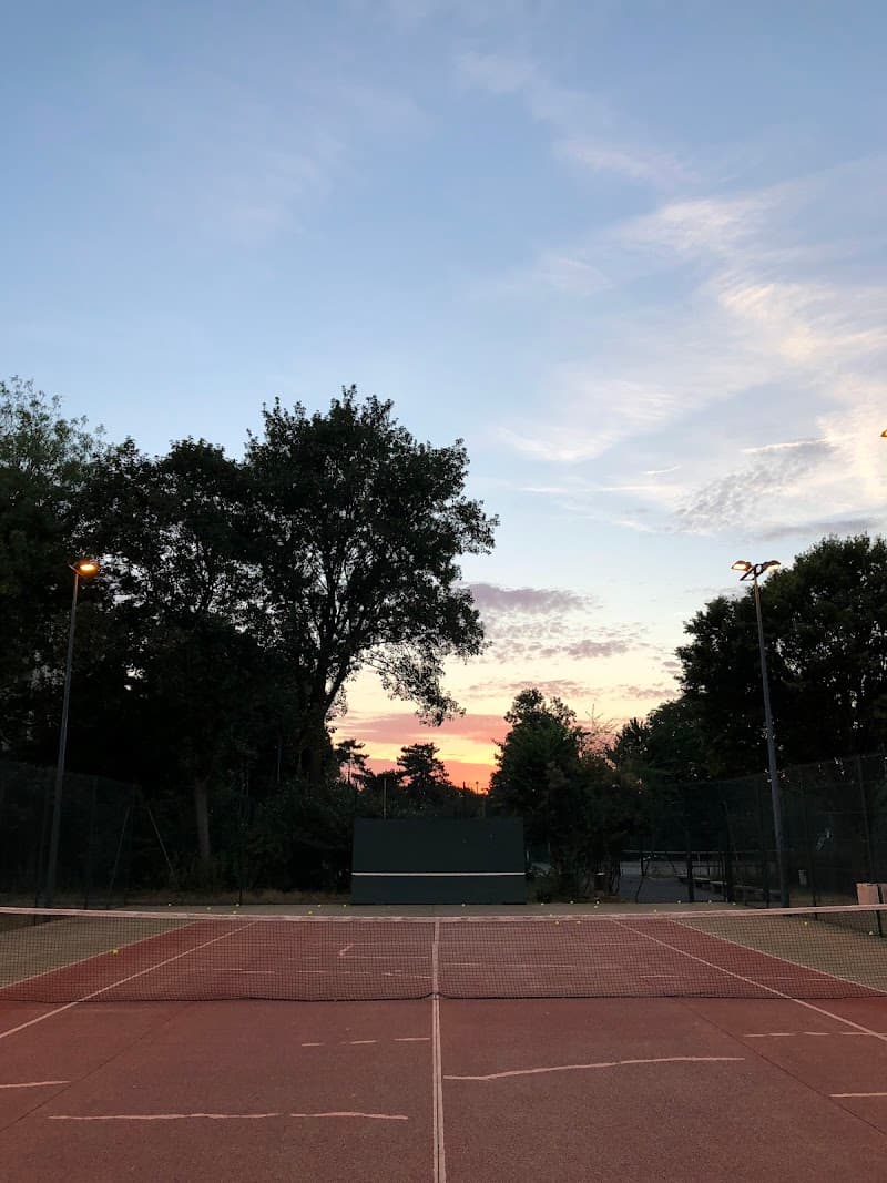 Henry de Montherlant Tennis Court