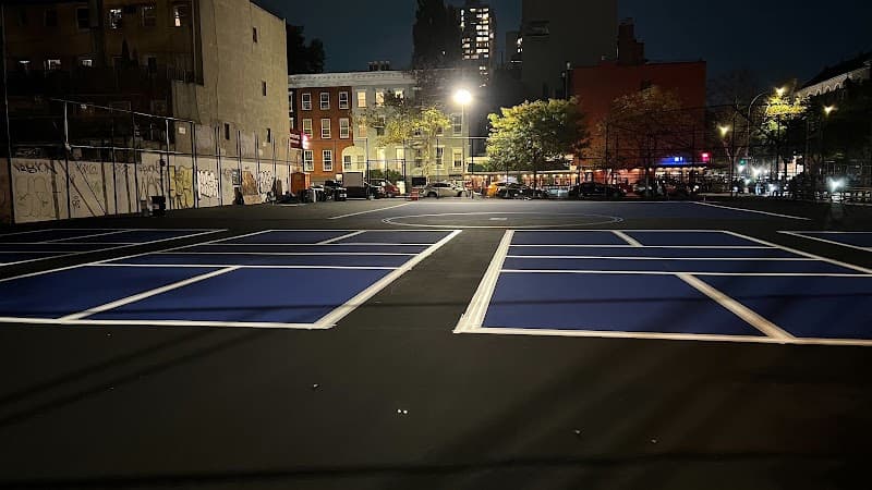 Houston & 6th Pickleball Courts