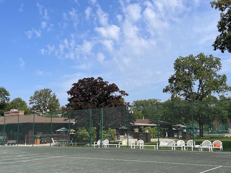 River Forest Tennis Club