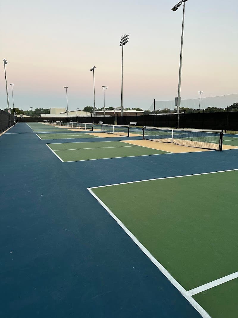 Sandra Moon Community Complex