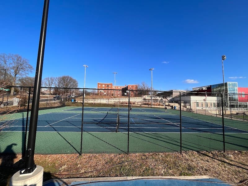 Edgewood Tennis Courts