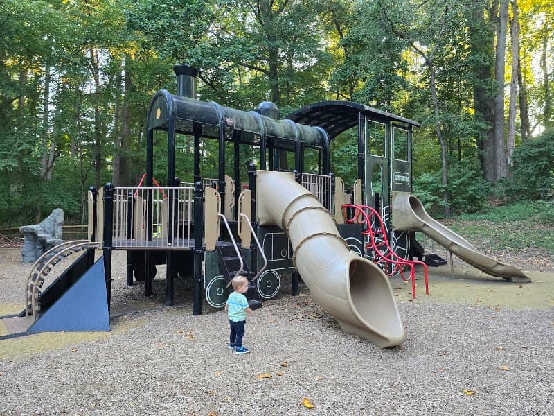 Bluemont Park