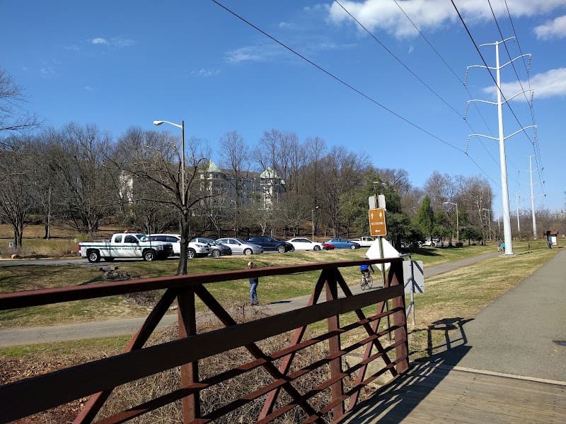 Four Mile Run Trail Parking Area