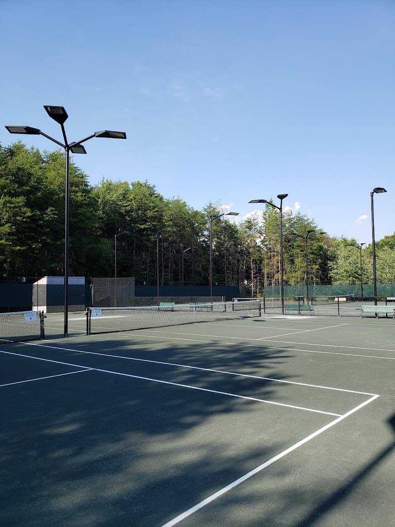 North Hills Tennis Courts (Reston Association)