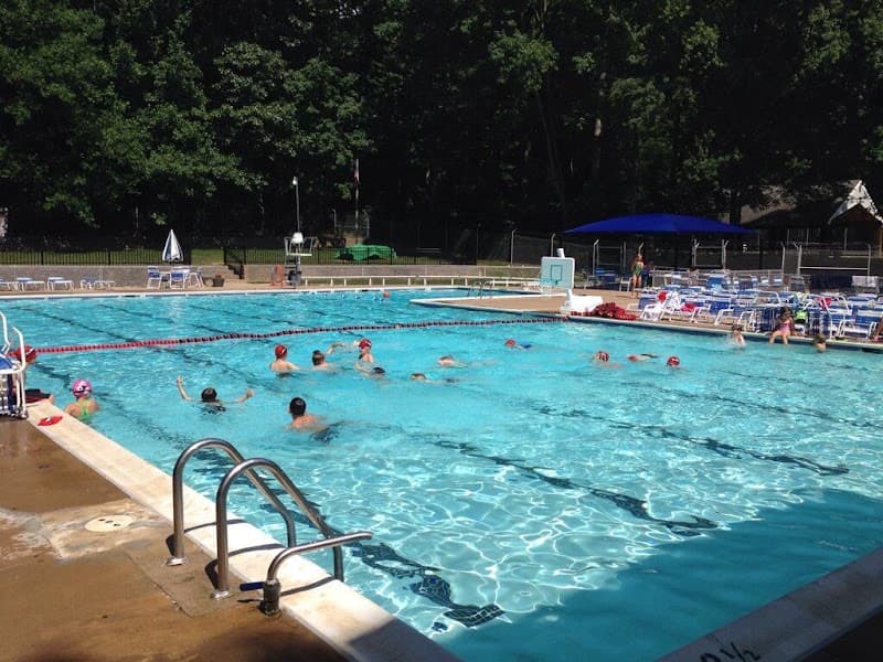 Fox Mill Woods Swim & Tennis