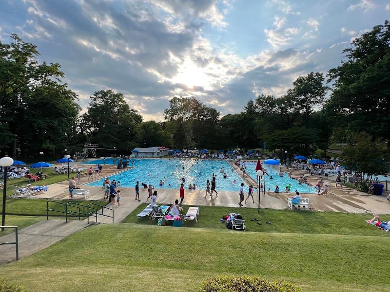 Cheverly Swim and Racquet Club