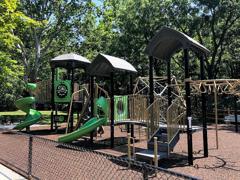 Glenora Park Playground and Basketball Court