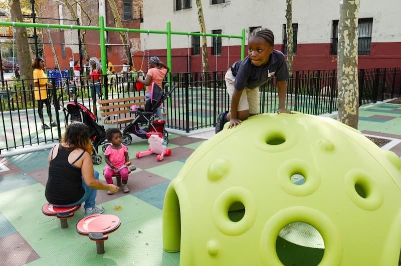Sol Lain Playground