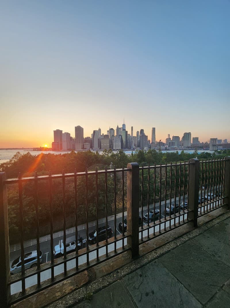 Van Voorhees Park Tennis Courts